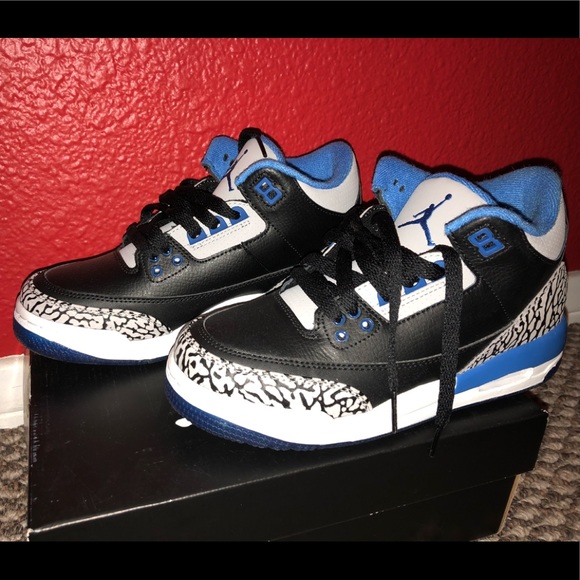 Jordan 3 Retro BG Sz 5 youth - Picture 1 of 5